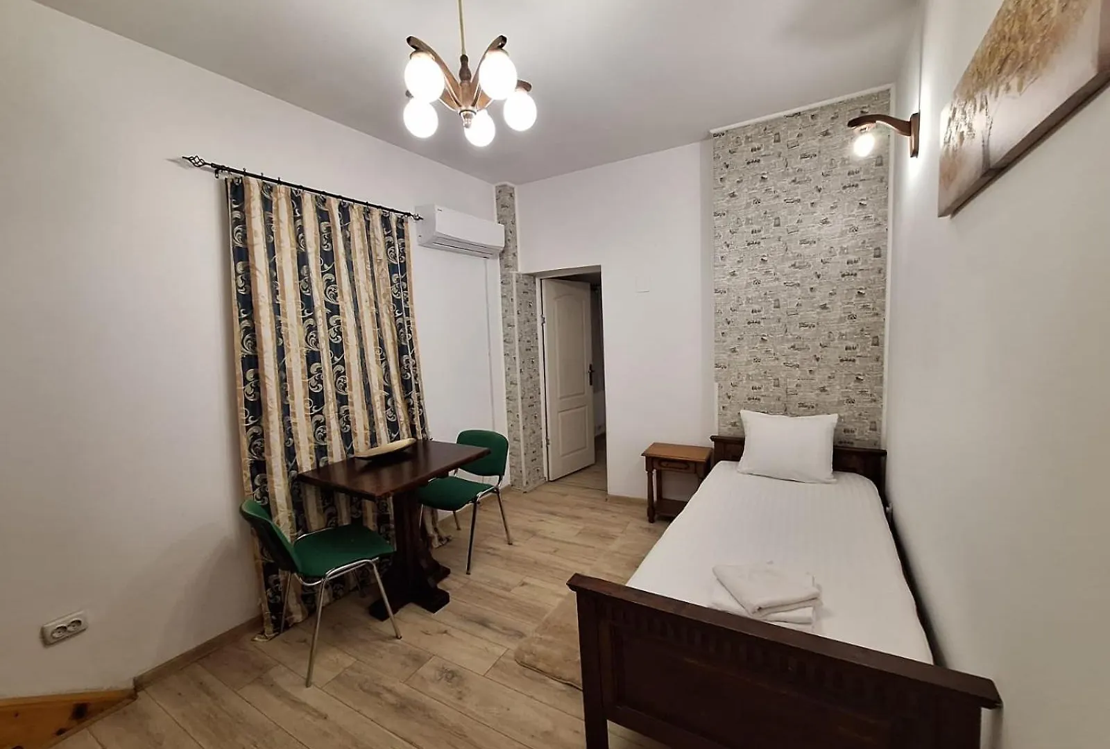 게스트하우스 Vila Ris Piata Romana 부쿠레슈티
