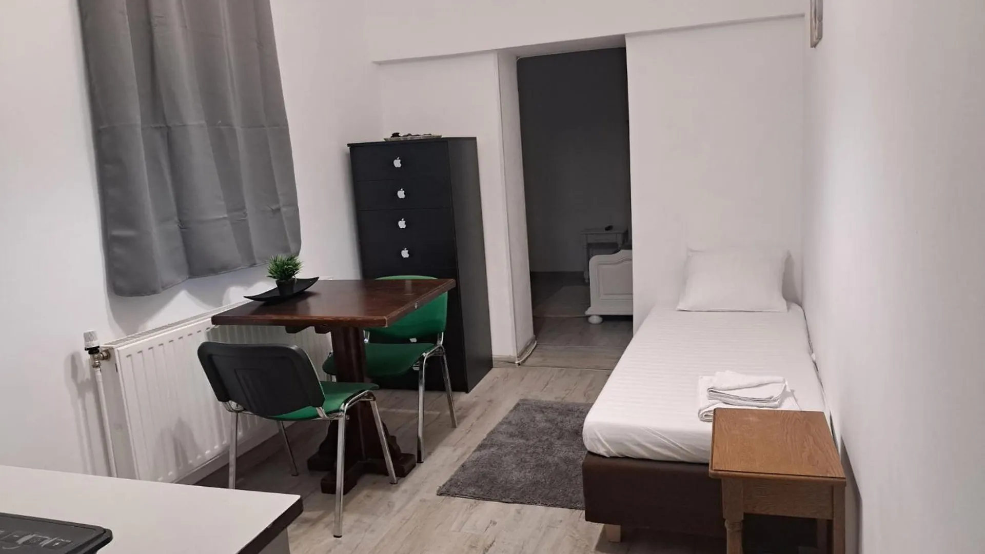 게스트하우스 Vila Ris Piata Romana 부쿠레슈티